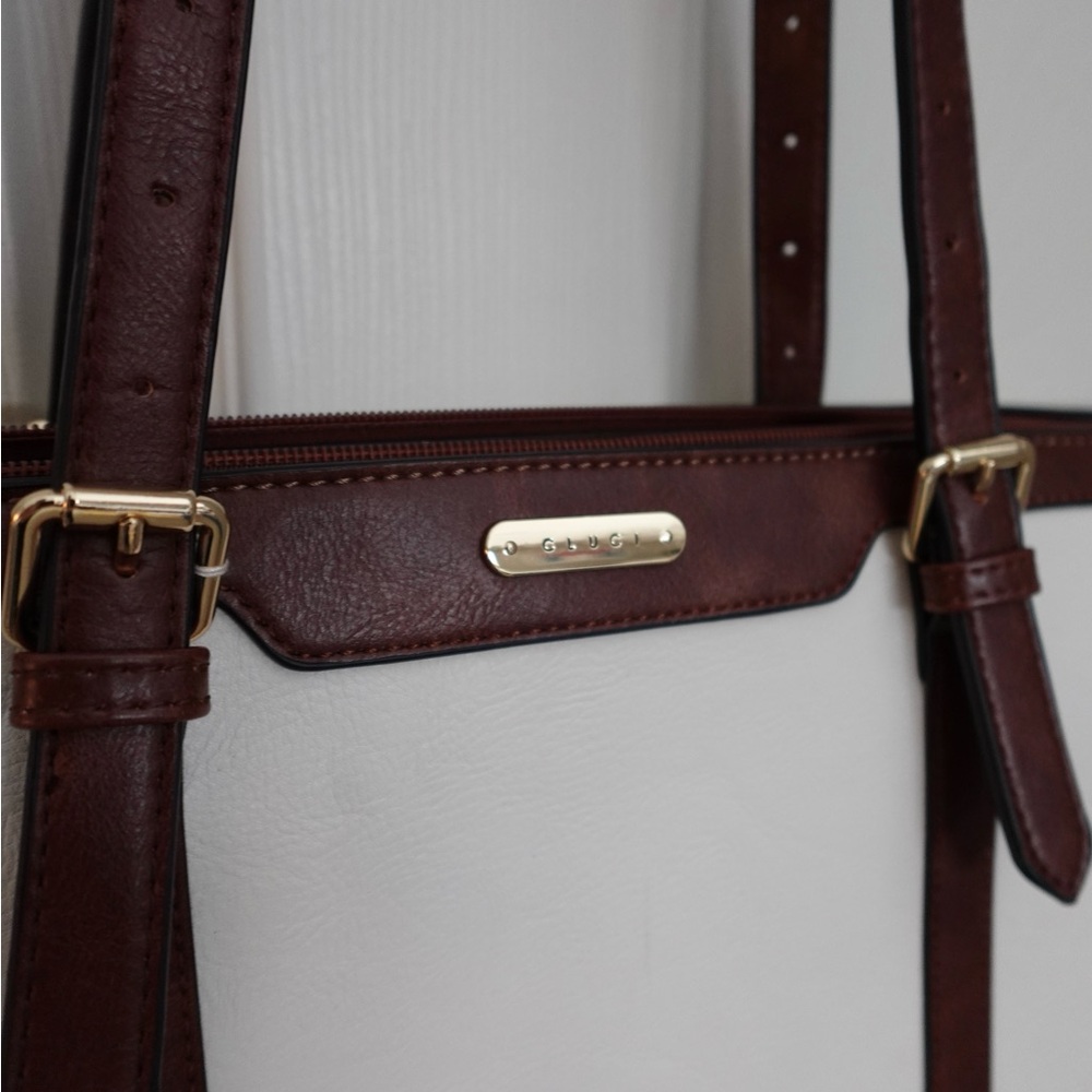 Chic White and Brown Women's Laptop Bag - Picture 3 of 8